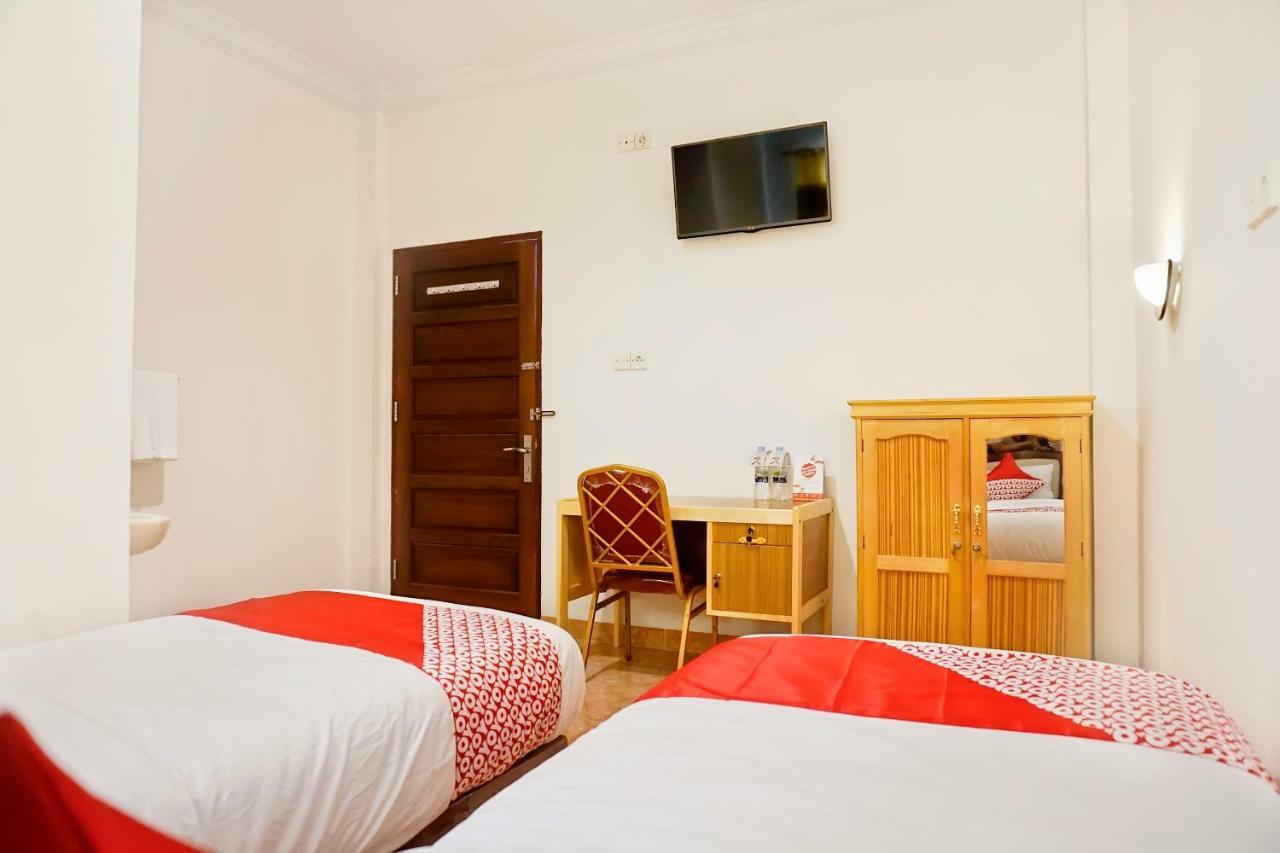פקאנבארו Oyo 694 Khasanah Residence מראה חיצוני תמונה
